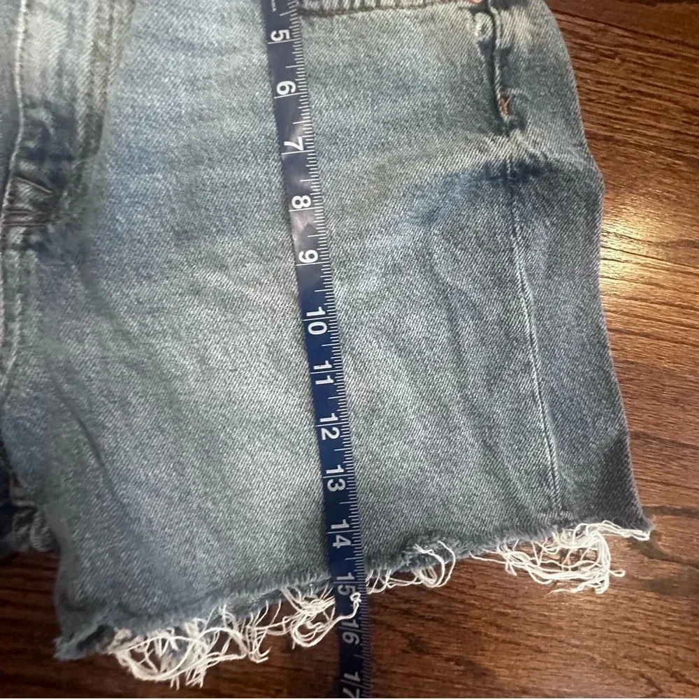 Zara 90’s Denim Bermuda Shorts size 6. Bloggers Favorite  1230 - Picture 10 of 12